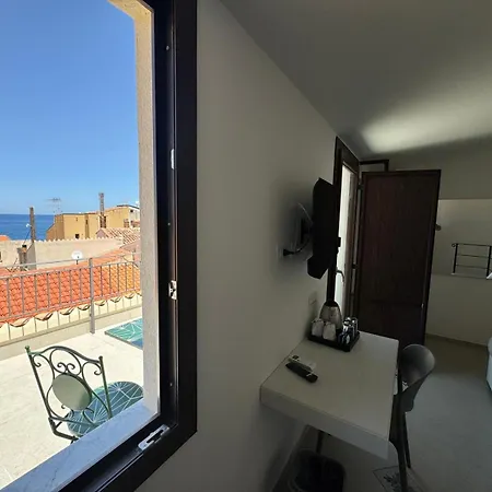 Nikelia Penzion Cefalù